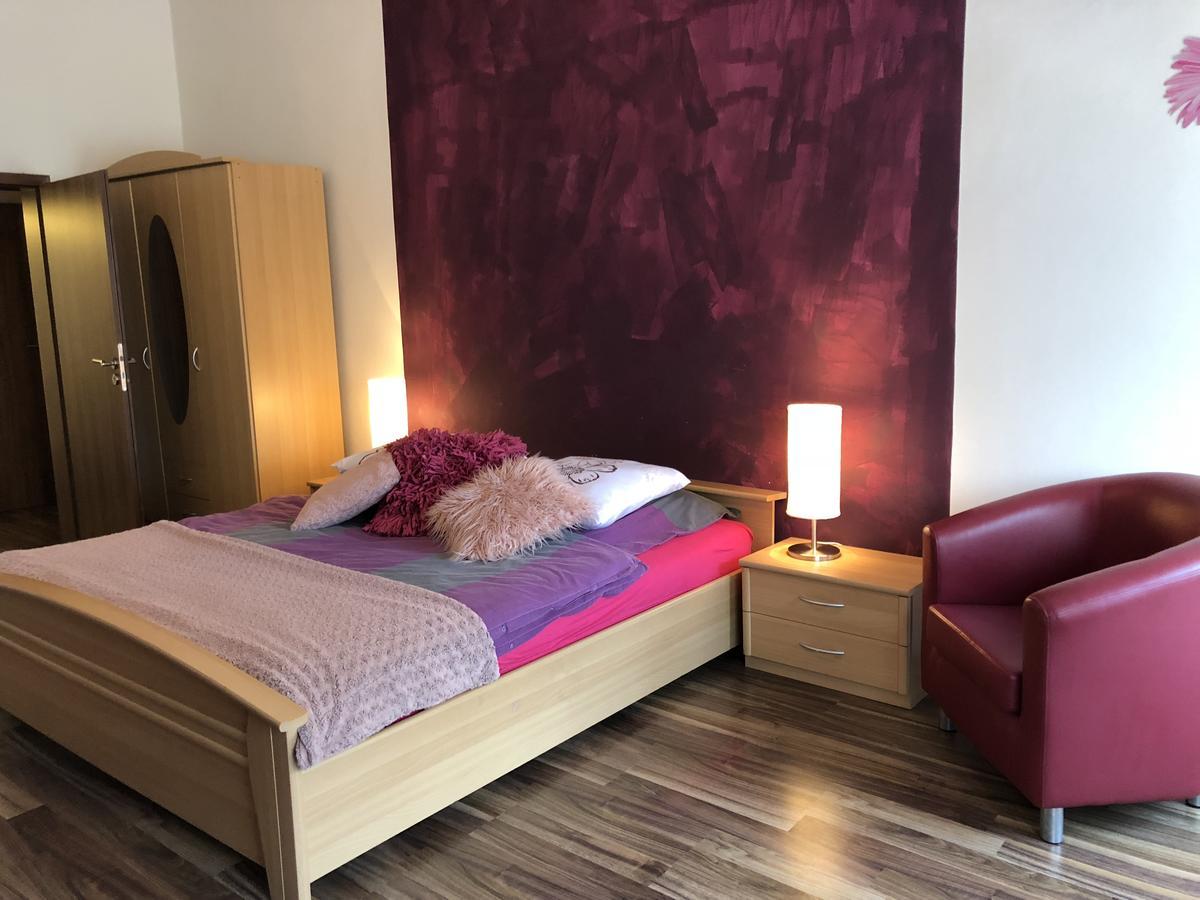 Apartmany Galeta Karlowe Wary Zewnętrze zdjęcie